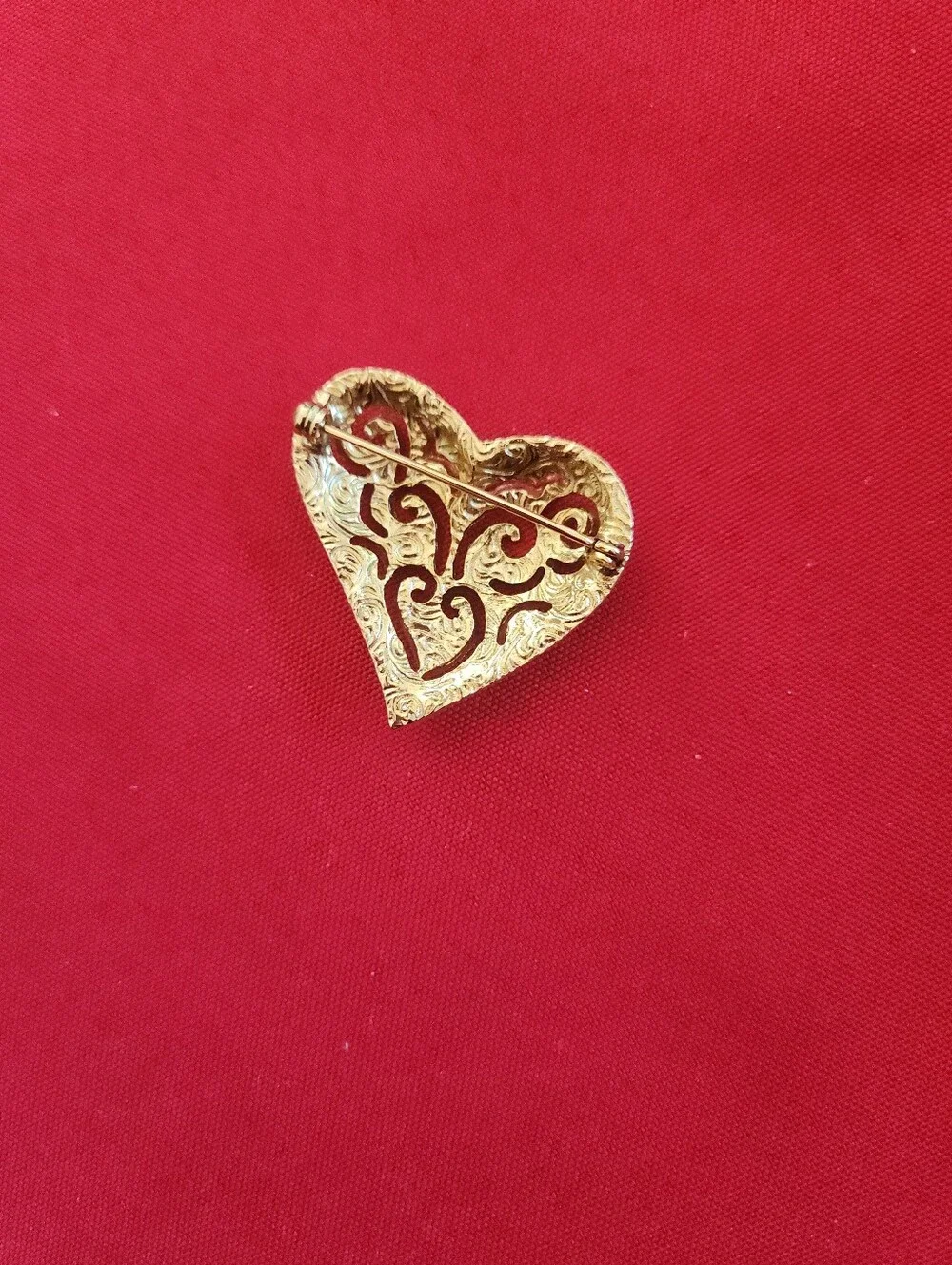 Gold Heart Filigree Brooch with Crystal Accents - Elegant Womens Jewelry